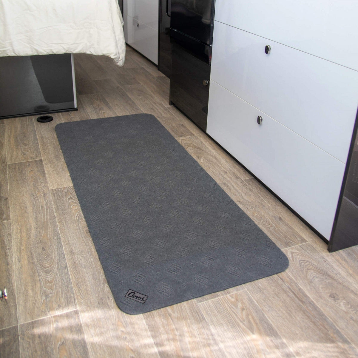 Quintro Healthcare Bathroom & Toilet Conni Floor Mat - Long Runner